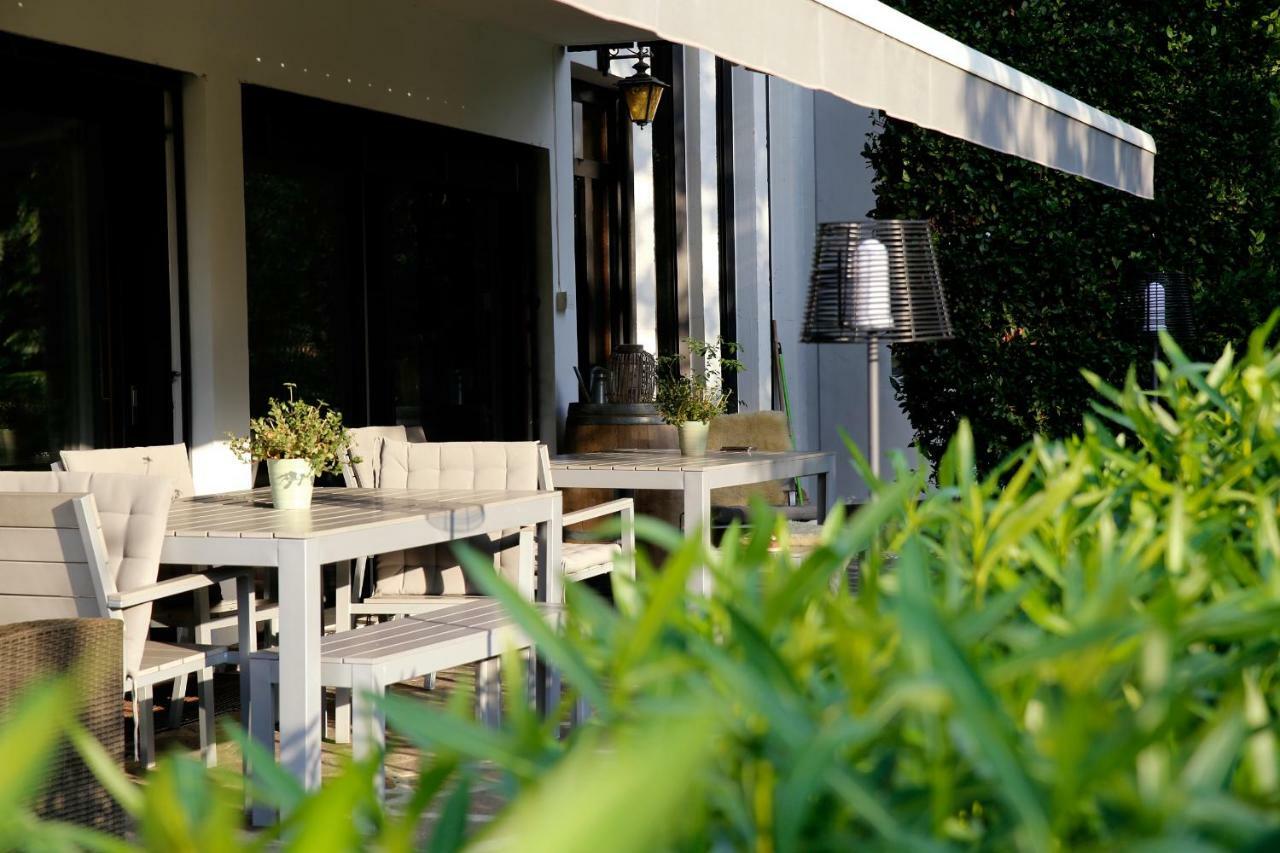 Julias Guesthouse Ora / Auer Zewnętrze zdjęcie